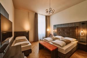 Superior Triple Room room in Hotel Pension Residenz