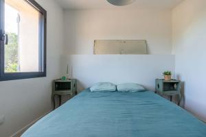 Villas Villa Privee au Coeur du Luberon - Piscine Jardin : photos des chambres