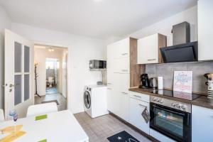 VAZ Apartments Langerfeld für Fachkräfte und Monteure, TV, WLAN, Küche, nahe 3M und EDE