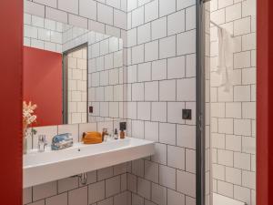 Hotels Eklo Paris Roissy CDG Airport : photos des chambres