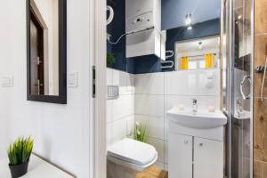 Apartly - Cichy apartament przy Dworcu, WiFi, Self check-in