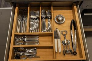 Geräumiges Apartment mit XXL Leinwand I Parkplatz I WiFi