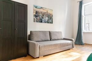 Bright 1BR Apartment 10 Min from Heart of Vienna