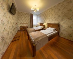 Apartament Hotel by Derenivska Kupil