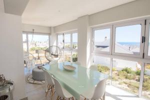 Shelley Point Estate Blue Avion Luxury Holiday Home Solar Powered