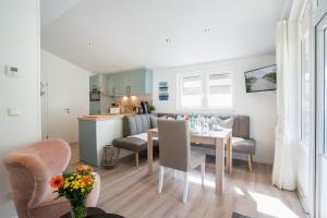 Casa del Mar Scharbeutz - Sauna kostenlos - 1 kleiner Hund willkommen - umzäunter Garten