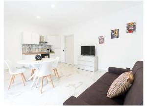 B&B LuxHome