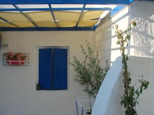 Aegialis Studios & Rooms Syros Greece