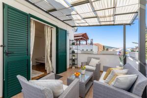 Sun house in the centre