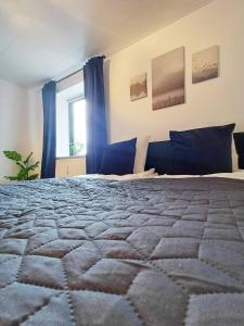 Central Large Double Room With Free Parking