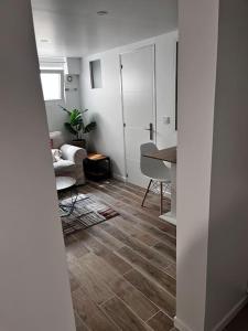 Appartements Logement proche gare et Versailles : photos des chambres
