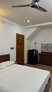 Kafeel Homes - Studio Room