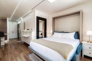 Terrazza Paradiso 2 by Quokka 360 - Studio with Balcony