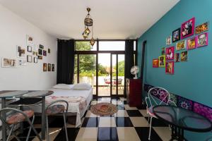 Fantastic Garden Zoey