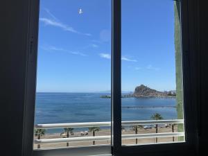 DELICIAS PLAYA, frente al mar con parking incluido