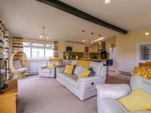 Owls Retreat, Lodge 11