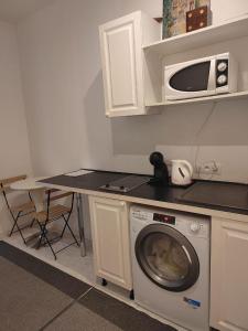 Appartements Monaco Studio #3 with private patio : photos des chambres