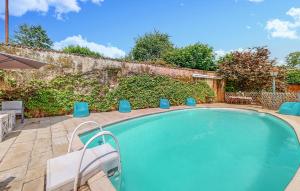 Beautiful Home In Couhe