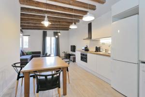 Lovely flat at Sagrada Familia