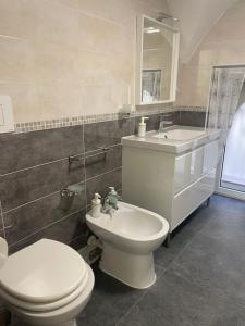 Quadruple Room with Private Bathroom