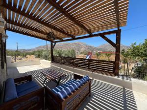 Elenis country house