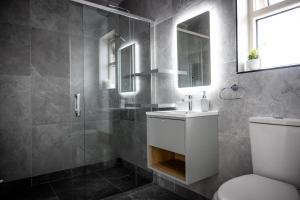 Cahermaclanchy House