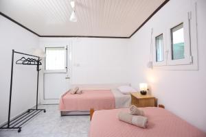 Comfy family house near the beach