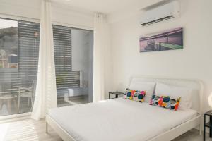 Seaside Serenity Arvi