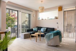 Seaside Serenity Arvi