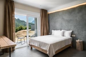 Gefiri Plakas Hotel, Tzoumerka