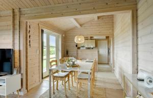 Awesome Home In Humble With Sauna