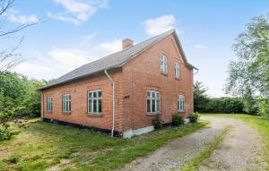 Pet Friendly Home In Gredstedbro