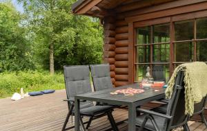 2 Bedroom Beautiful Home In Sæby