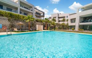 Nice Apartment In Estepona With Wifi