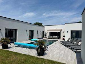 MAISON CONTEMPORAINE proche Chatelaillon plage