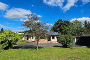 Maisons de vacances Gite des Tamaris Maison Chaleureuse proche Circuit : photos des chambres
