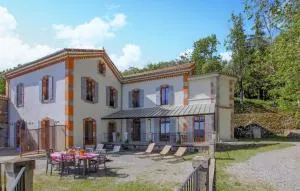 Awesome Home In Privas With Sauna - Saint-Priest