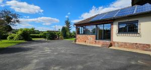 Maisons de vacances Gite des Tamaris Maison Chaleureuse proche Circuit : photos des chambres