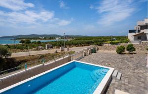 Gorgeous Apartment In Sibenik With House Sea View 