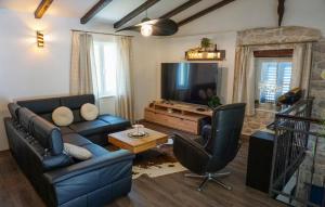 Stunning Home In Biorine With Wifi