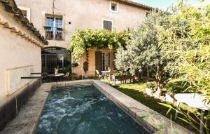 Cozy Apartment In Morières-Lès-Avignon