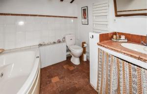 Cozy Apartment In Morières-Lès-Avignon
