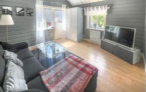 1 Bedroom Awesome Home In Söderköping