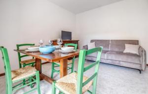 Beautiful Apartment In Recco With Wifi