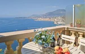 1 Bedroom Lovely Apartment In Grimaldi - Грімальді