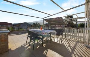 Cozy Home In Mascali With Wifi