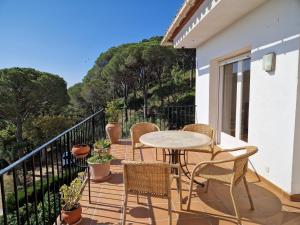 BJ-5 CALELLA DE PALAFRUGELL 6 PaX