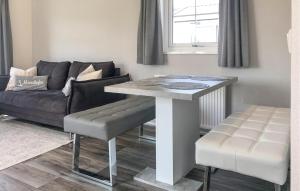 Beautiful Stacaravan In Julianadorp