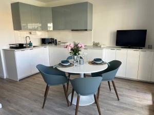 Appartements New apartment with swimming pool : photos des chambres