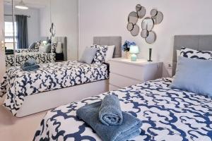 Relax Sunny Golf Apartment